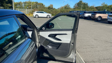 Land Rover Range Rover Evoque 2.0 D200 R-Dynamic SE 5dr Auto Diesel Hatchback